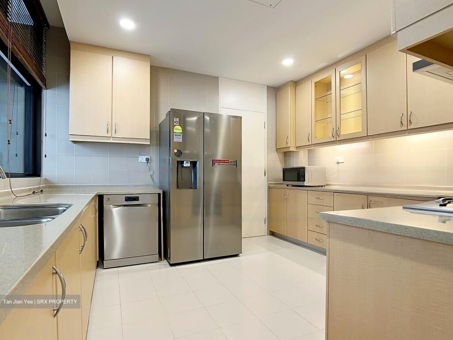 The Colonnade (D10), Condominium #536949641